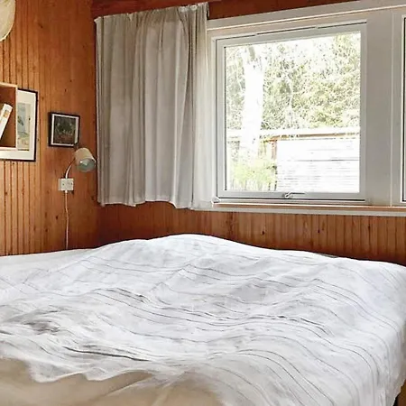 Nyaraló Charming Retreat In Rørvig