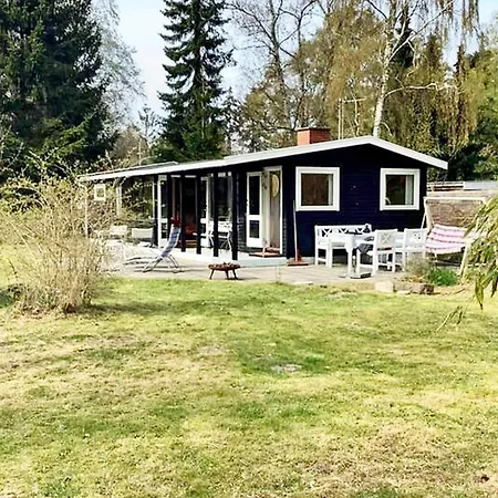 Charming Retreat In Rørvig