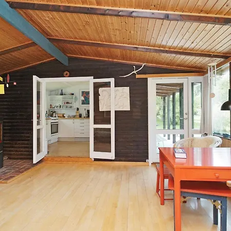 펜션 Charming Retreat In